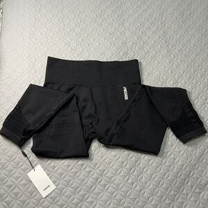 NWT- XL Gymshark Energy Seamless Legging- Black